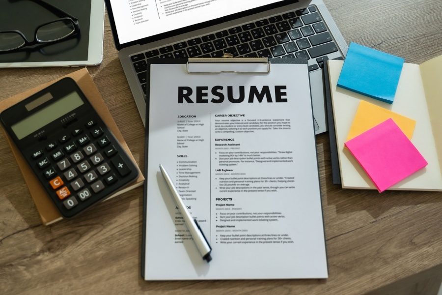 how to write a personal summary for resume
